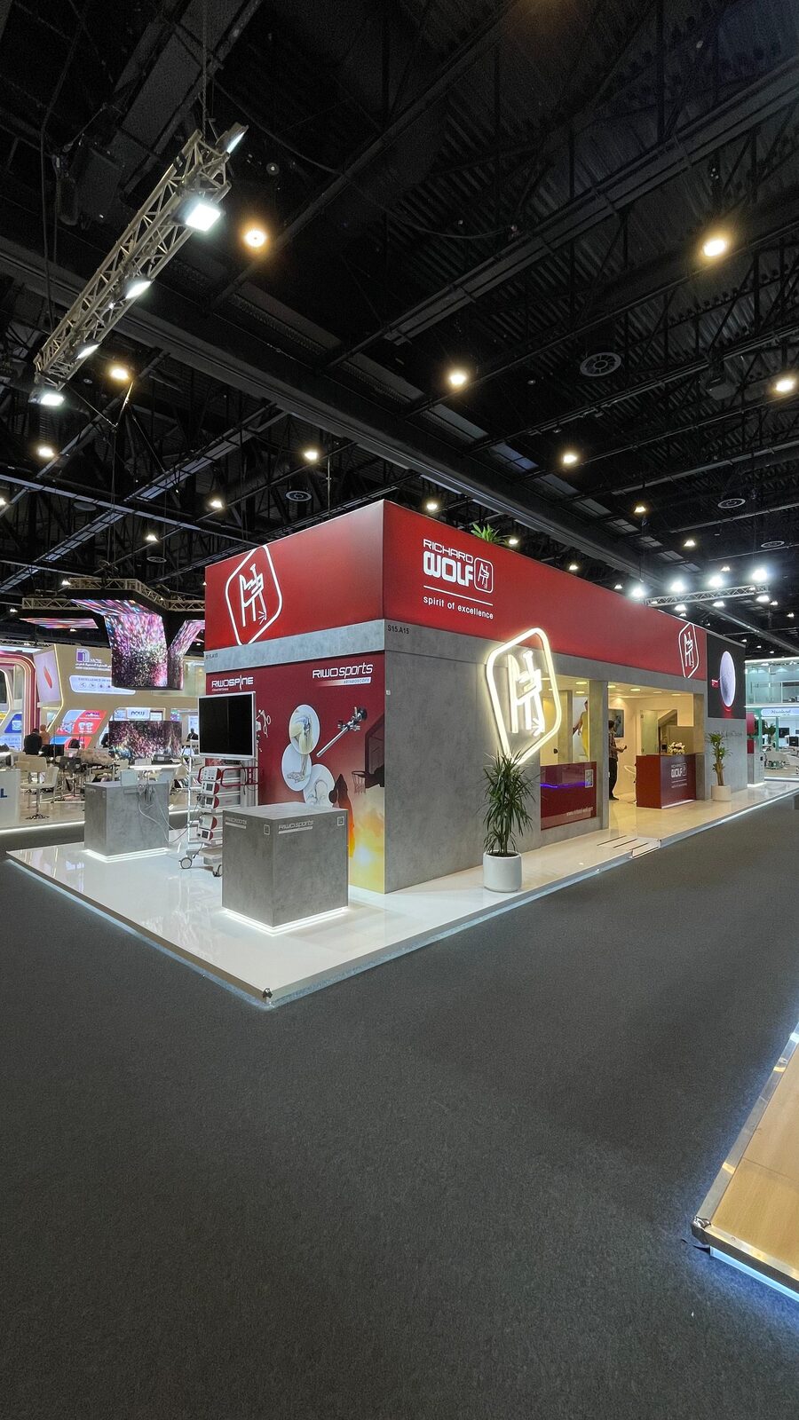 Richard Wolf Messestand, WHX Dubai 2026